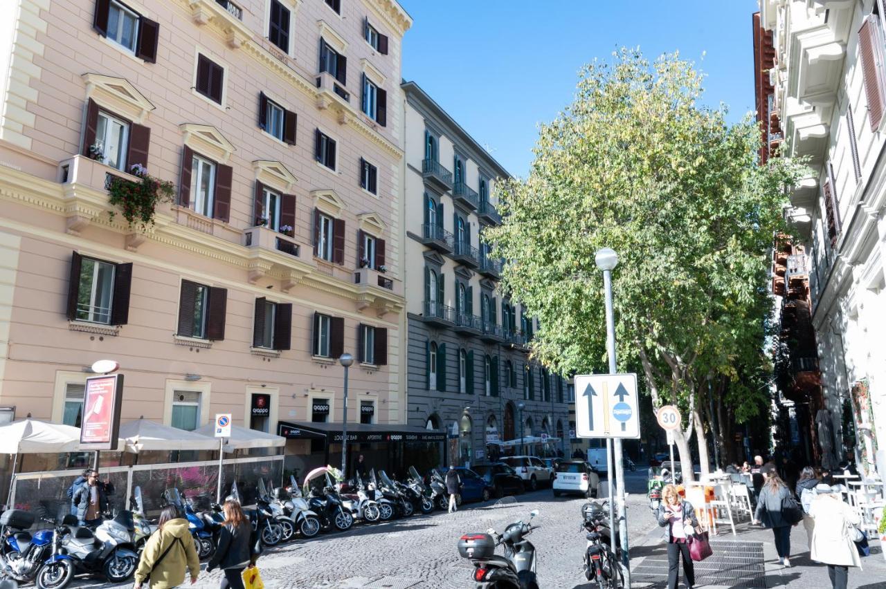 Hotel Bernini House Neapol Zewnętrze zdjęcie
