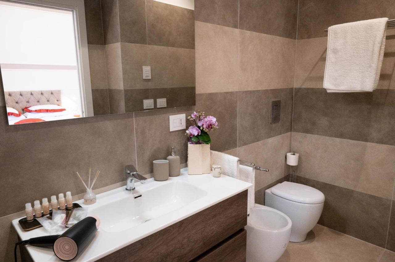 Hotel Bernini House Neapol Zewnętrze zdjęcie