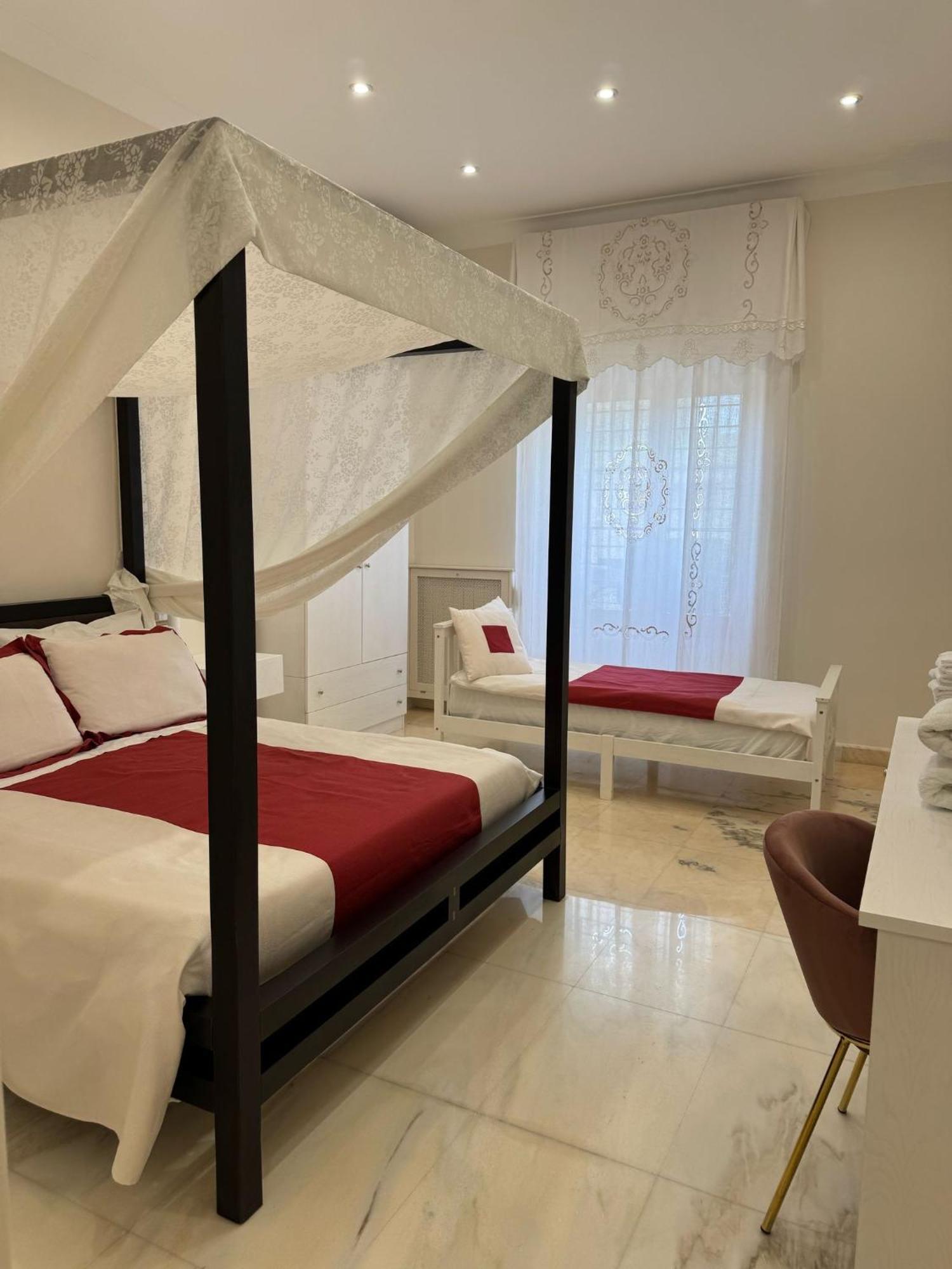 Hotel Bernini House Neapol Zewnętrze zdjęcie